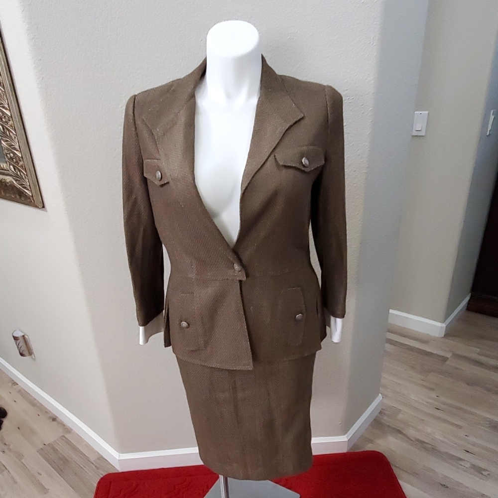 2 Piece Skirt Suit